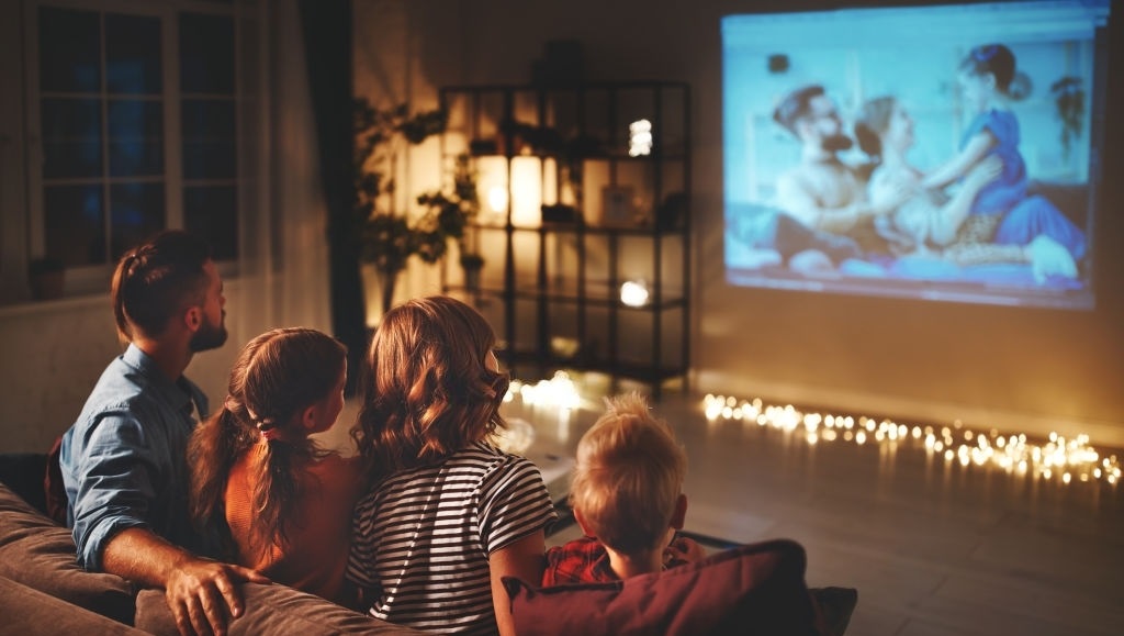 Projector VS Tv